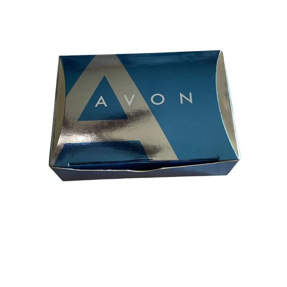 AVON Multistring Necklace with Filigree Bead Accents Gold Tone 16-19" - Picture 4 of 5